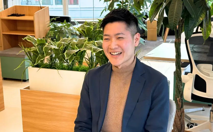 後藤コンシェルジュ正面笑顔