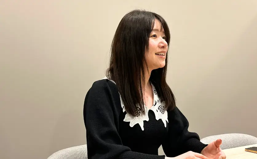 髙橋コンシェルジュ右側